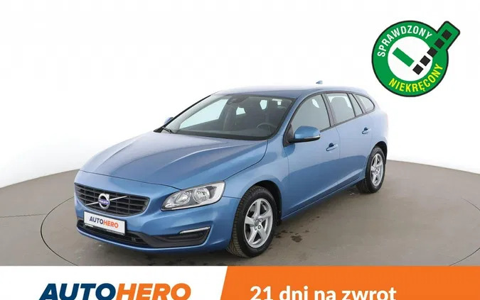 volvo Volvo V60 cena 47600 przebieg: 140684, rok produkcji 2016 z Łomża